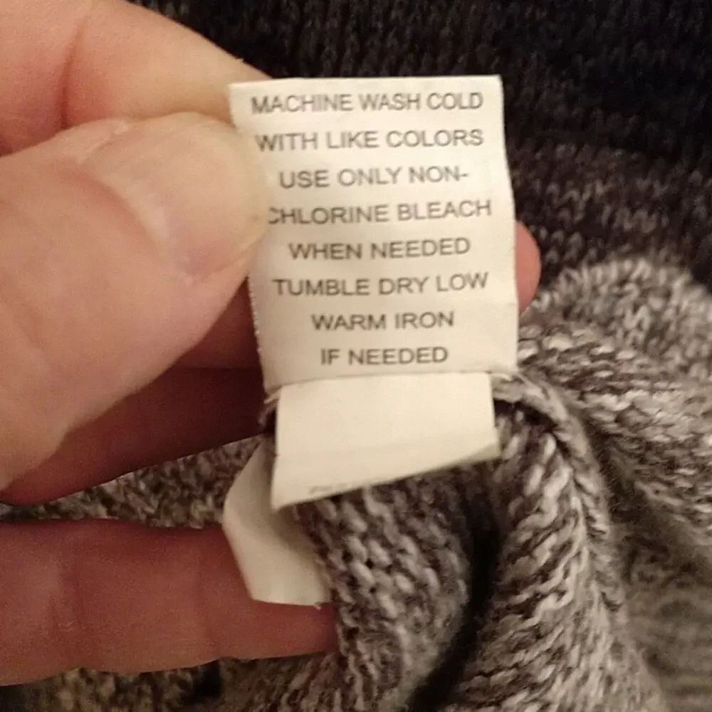 Silverlake Quarter Zip Sweater size Large